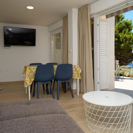 Apartmani Smilja Primosten Exterior photo