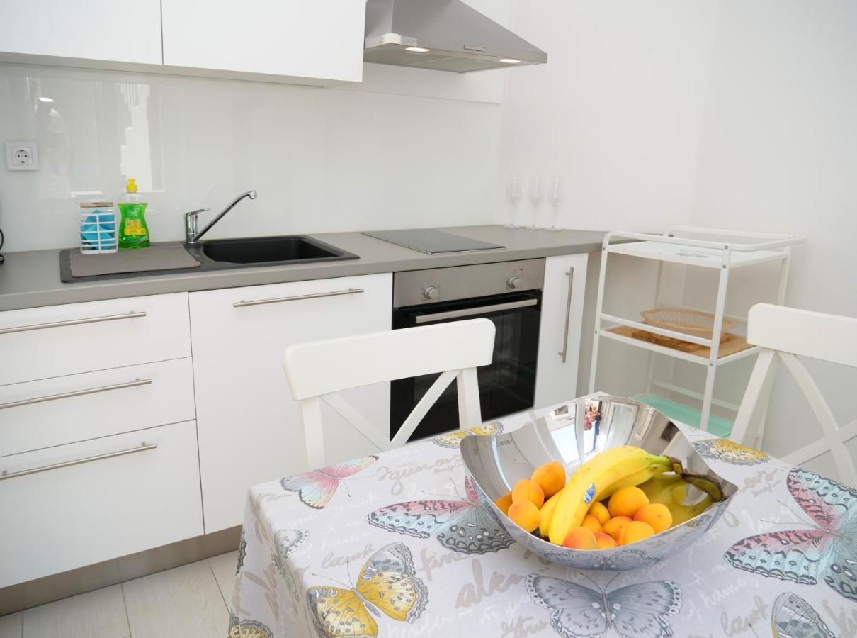 Apartmani Smilja Primosten Exterior photo