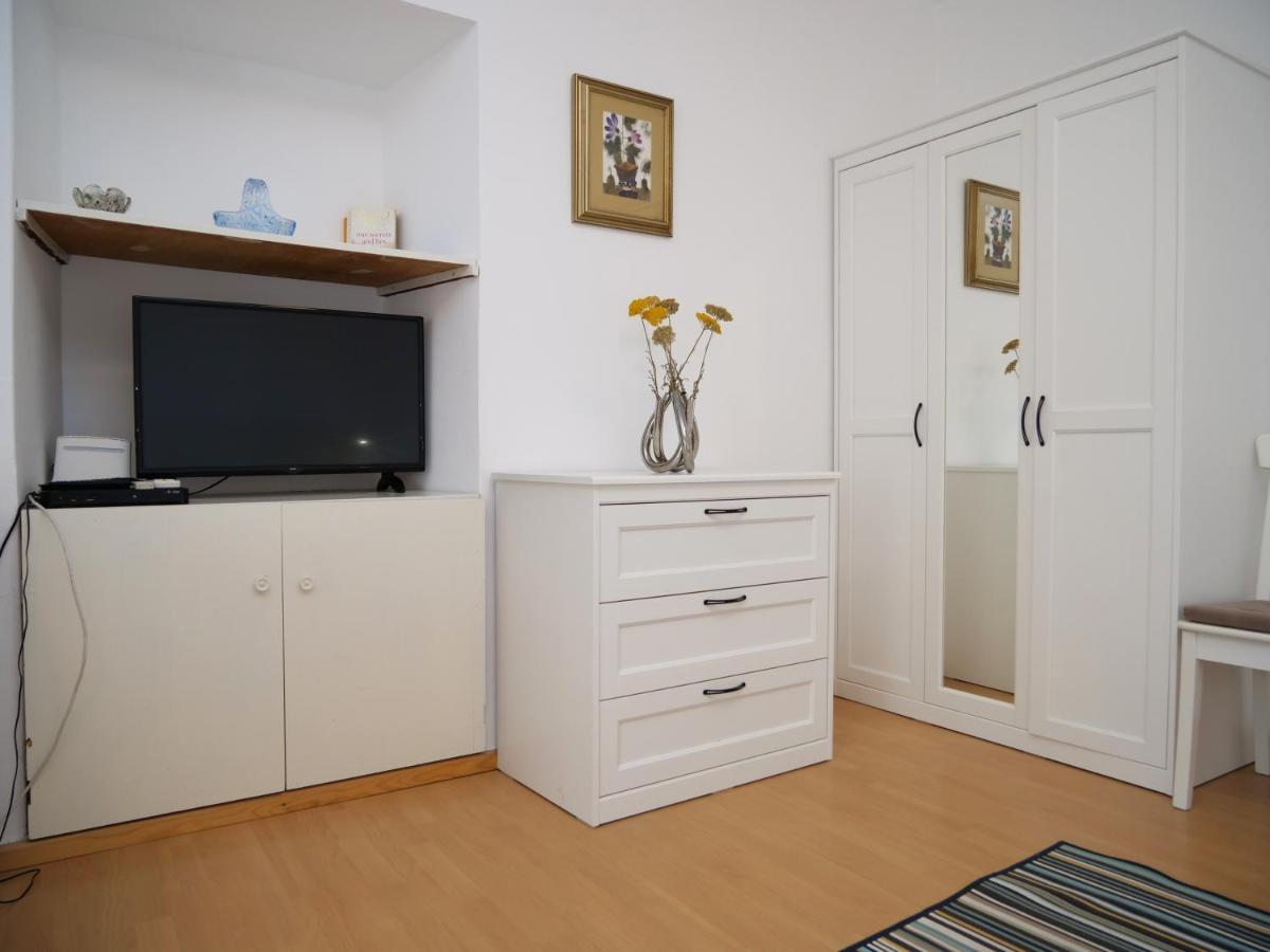 Apartmani Smilja Primosten Exterior photo